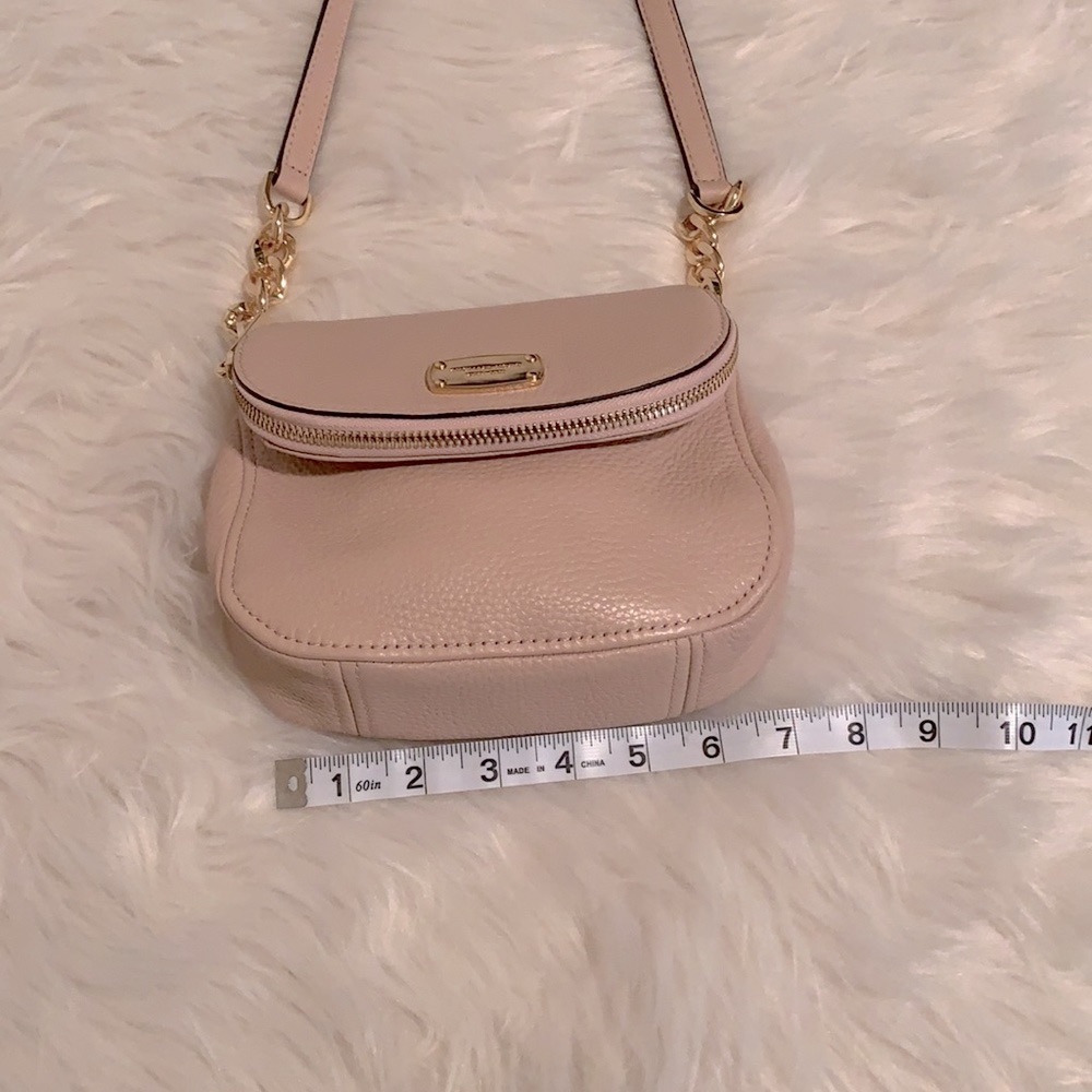 Michael Kors small crossbody - Picture 6 of 10